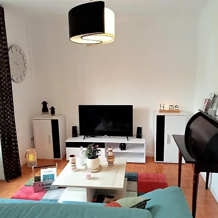 Coquetty Housing In Santander Bay 아파트 *