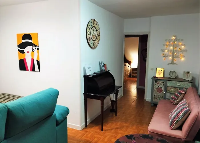 Coquetty Housing In Santander Bay * 埃拉斯蒂列罗