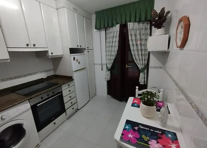 Coquetty Housing In Santander Bay El Astillero