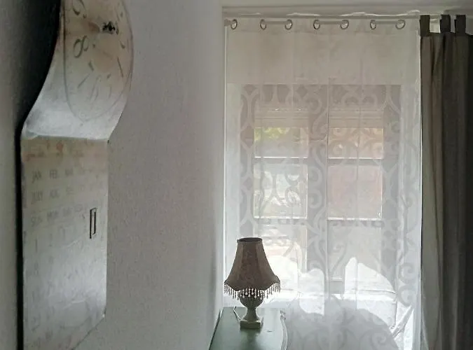 Coquetty Housing In Santander Bay *