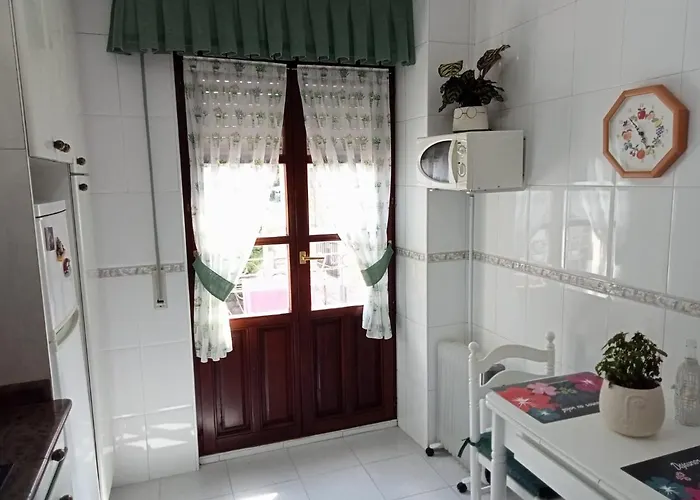 Coquetty Housing In Santander Bay * El Astillero