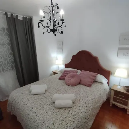 Coquetty Housing In Santander Bay *