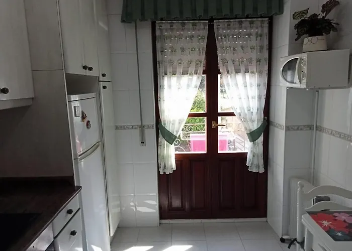 Coquetty Housing In Santander Bay *